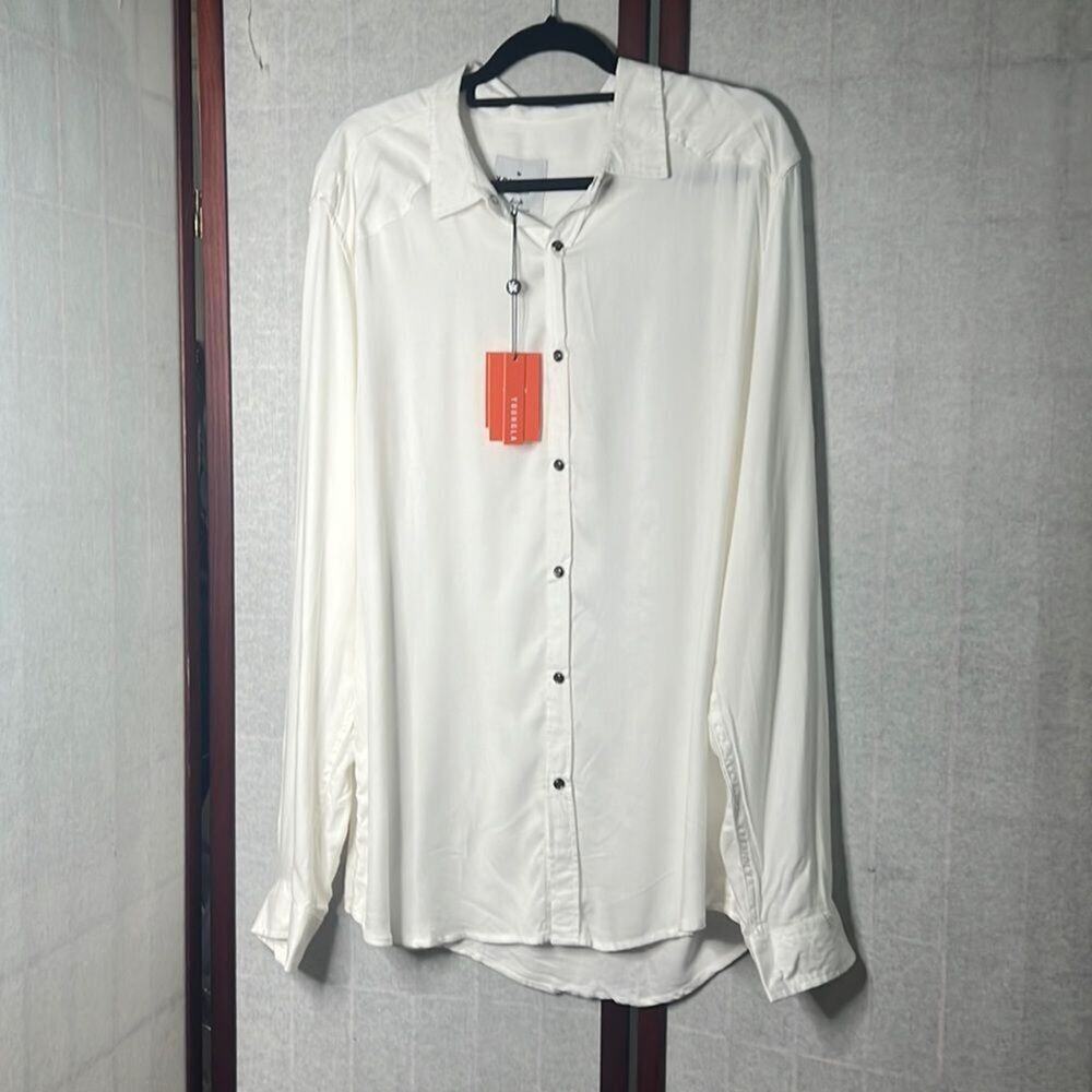 NWT YOUNGLA LOS ANGELES‎ BUTTON  DOWN DRESS SHIRT SIZE XL